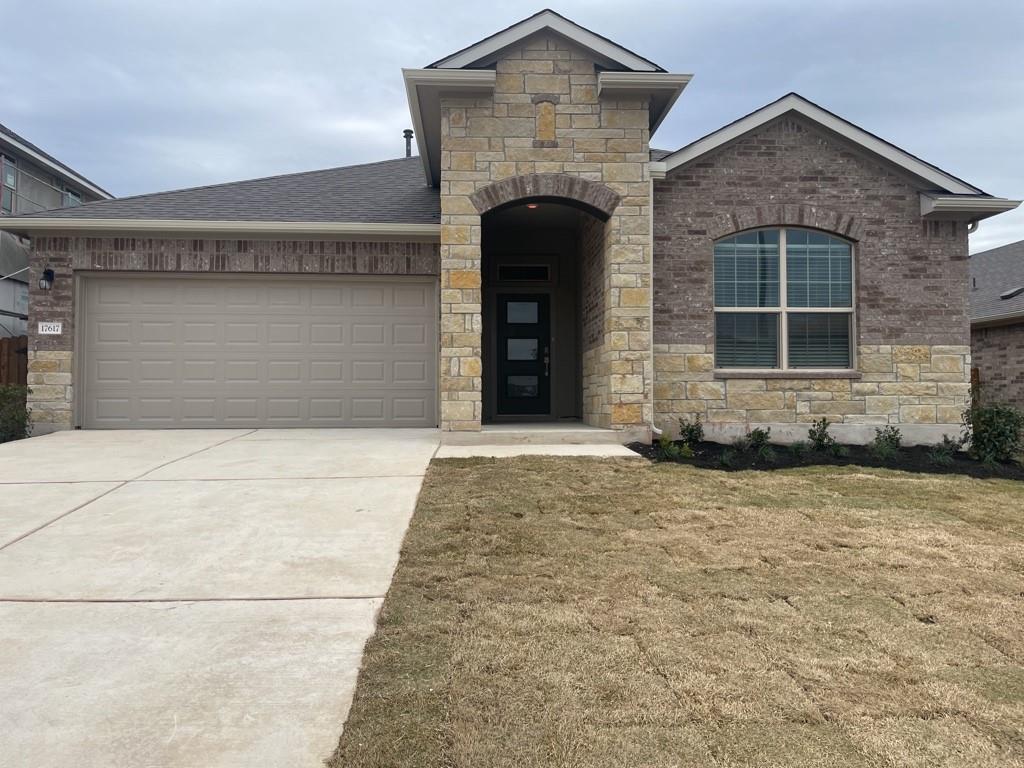 Foto principal - 17617 Gilberto Dr.