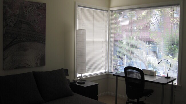 Foto del edificio - 1548 6th Ave