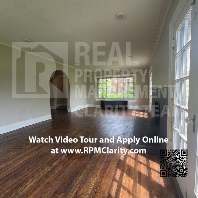 Building Photo - Pet Friendly 4 Bed/1.5 Bath Home in Westmo...