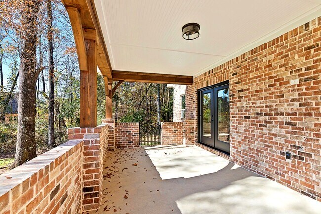 Building Photo - New Construction For Rent on the loop!