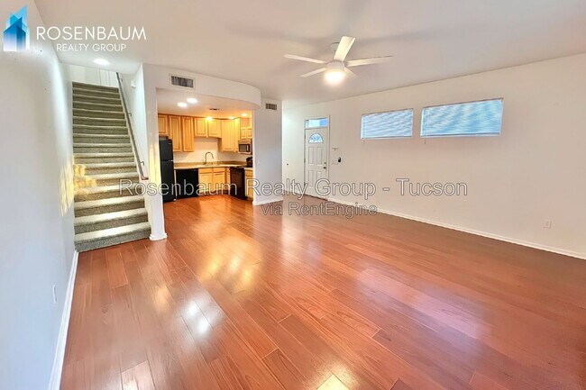 Foto del edificio - 3136 N Winstel Blvd