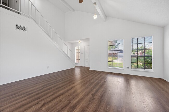 Foto del edificio - 11718 Inga Ln