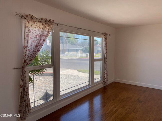 Building Photo - 7401 Jumilla Ave