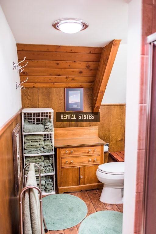 Building Photo - 3 bedroom in Whitefish MT 59937