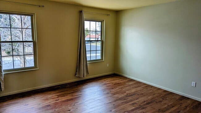 Foto del edificio - 536 Sunnyside Street