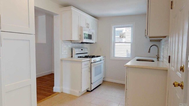 Foto del edificio - 39 Louis Ave