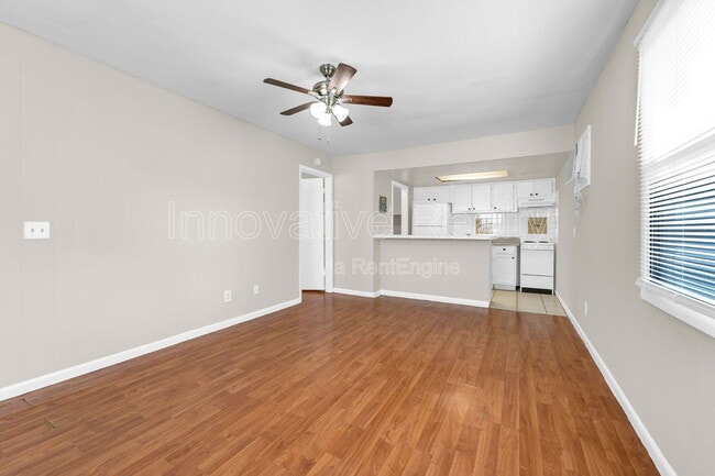 Photo - 5111 Curry Ford Rd Apartment