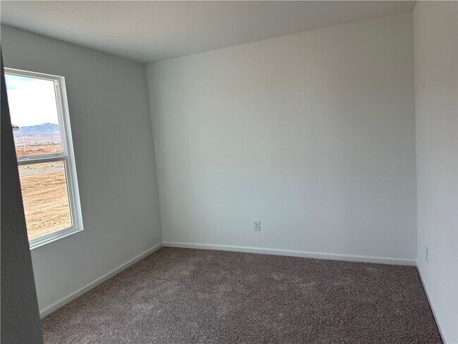 Foto del edificio - 7148 Belle Butte Dr