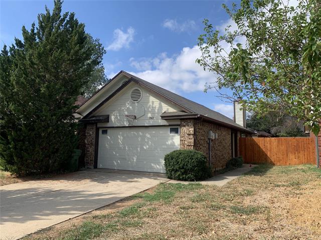 Foto del edificio - 942 Boxwood Dr