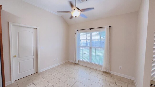 Foto del edificio - 8817 Ryan Ridge Loop