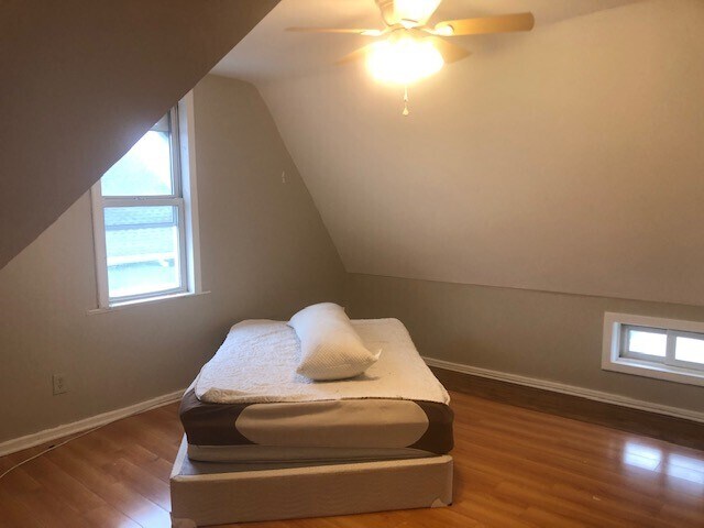 Primary Photo - 316 7th Ave