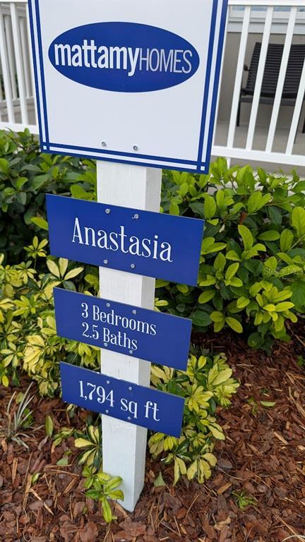 Foto del edificio - 2402 Celebration Blvd