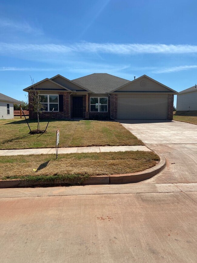 Foto del edificio - *Move-In Special*    Four Bedroom | Two Ba...