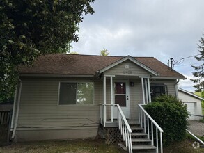 Building Photo - 10928 26th Ave SW