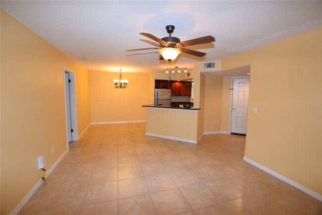 Foto del edificio - 4524 Commander Dr