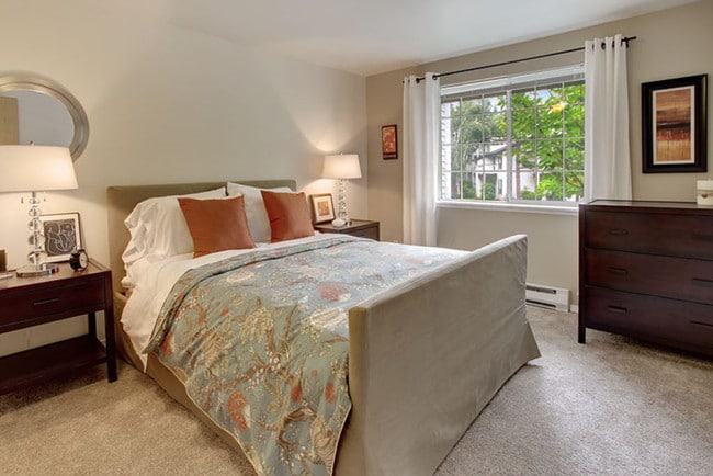 Master Bedroom - Greystone Meadows