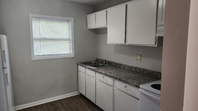 Foto del edificio - 1071 Hill St SE