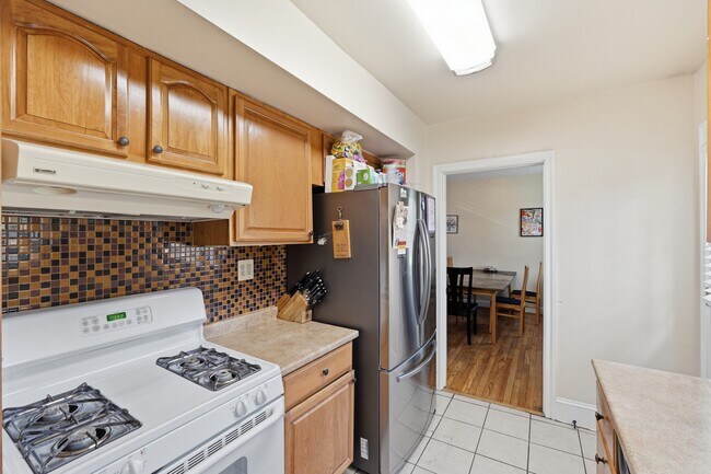 Foto del edificio - 7211 Dartmouth Ave