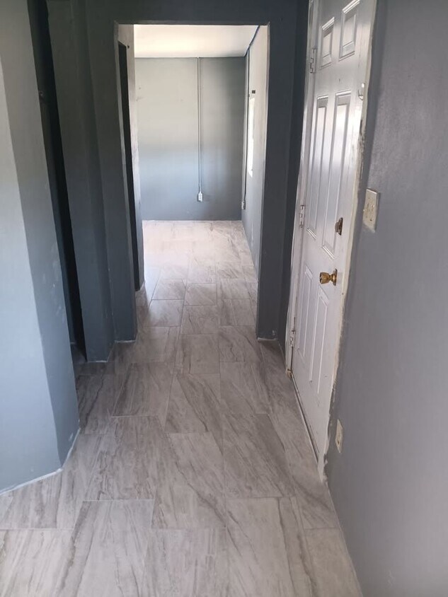 Building Photo - 1400 W Business 83