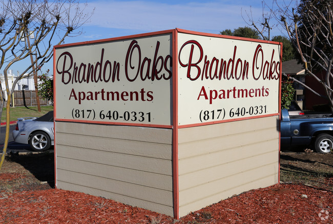 Foto del edificio - Brandon Oaks