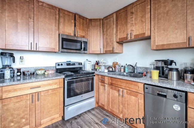 Foto del edificio - 1614 Hudson St