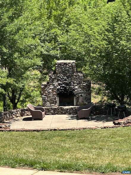 Building Photo - 1855 Candlewood Ct