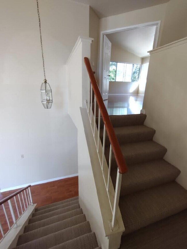 Foto del edificio - 5012 Rodeo Cir