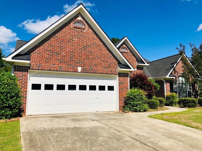 Building Photo - 3737 Idlewild Pl