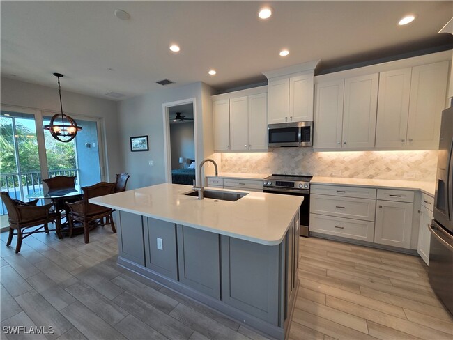 Building Photo - 2658 Seychelles Cir