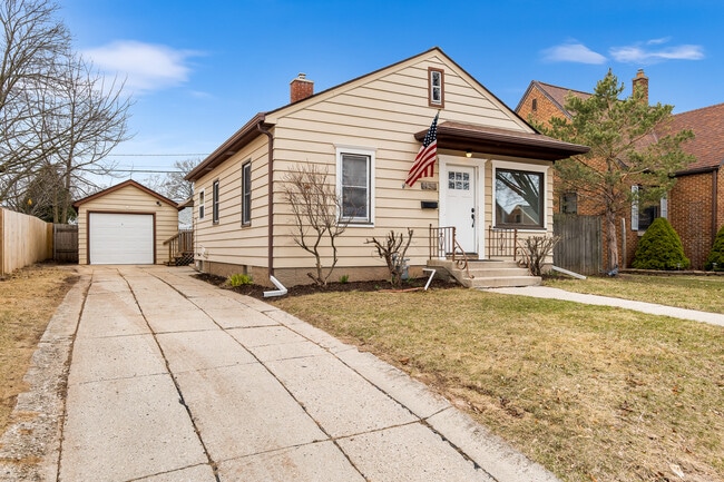 Front of home, driveway and 1-car garage - 1450 S 20th St