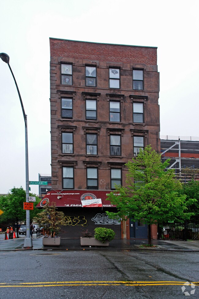 328 Pleasant Ave New York, NY 10035 Rentals New York, NY