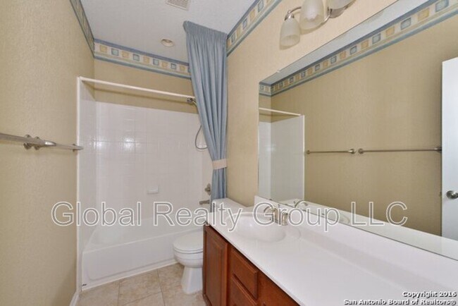 Foto del edificio - 1215 Sun Island