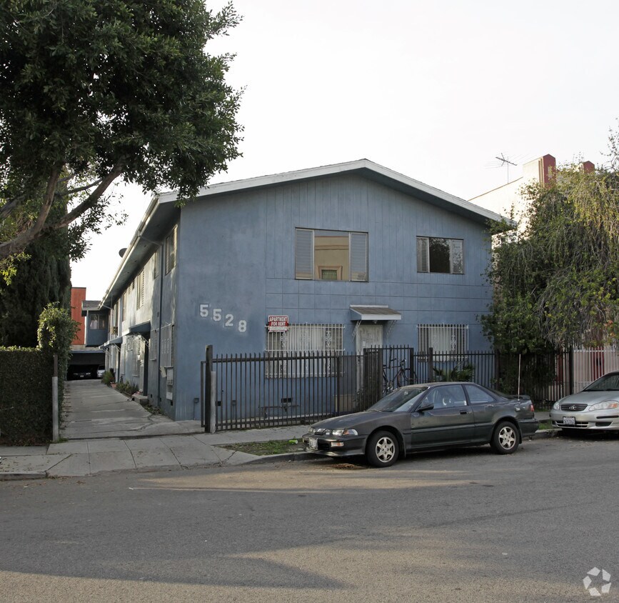 Foto principal - 5528 Fernwood Ave