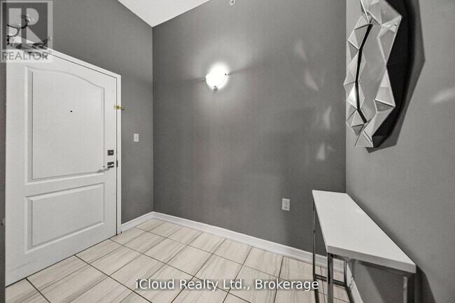 Photo du bâtiment - 1440 Main St E