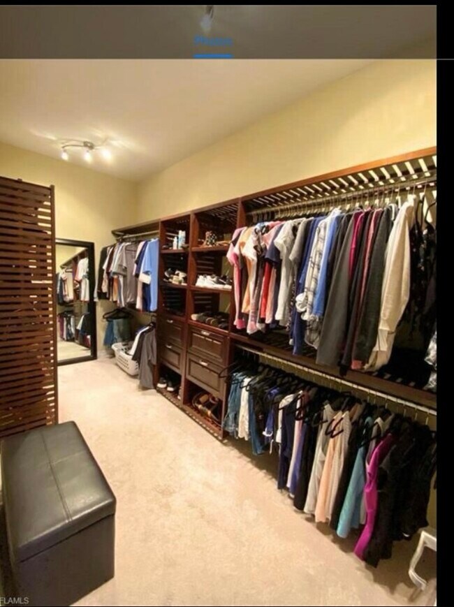 Foto del edificio - 20466 Black Tree Ln