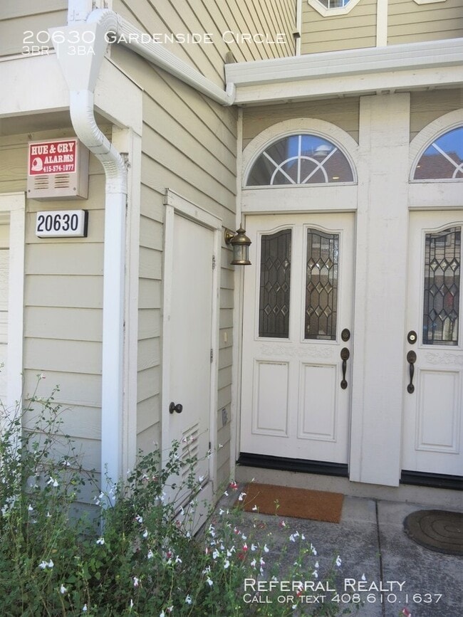 Building Photo - 20630 Gardenside Cir