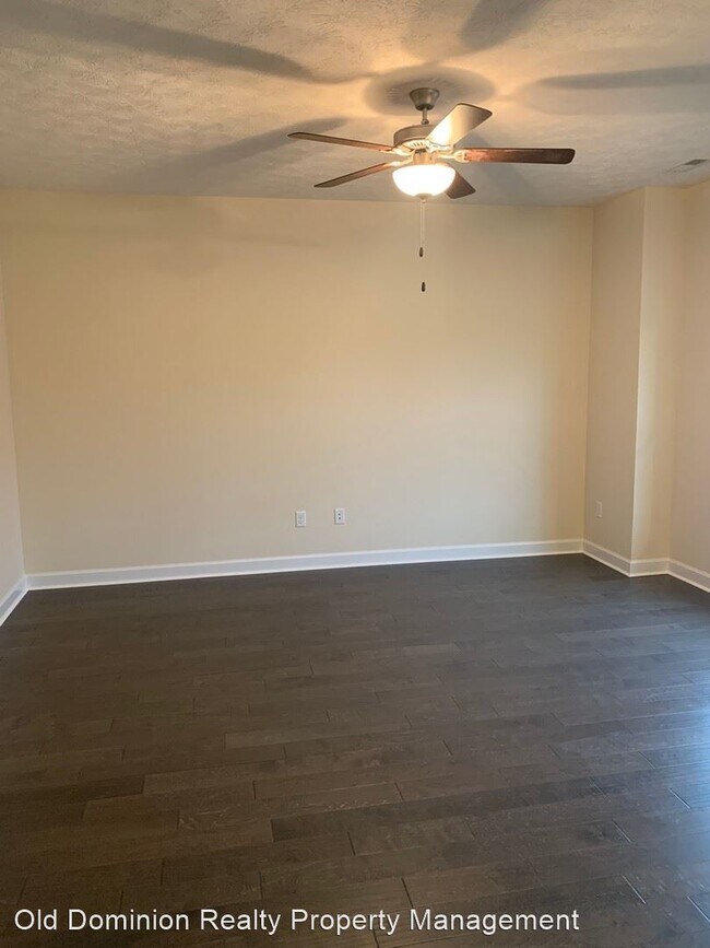 Foto del edificio - 3 br, 2.5 bath House - 165 Cedar Point Lane