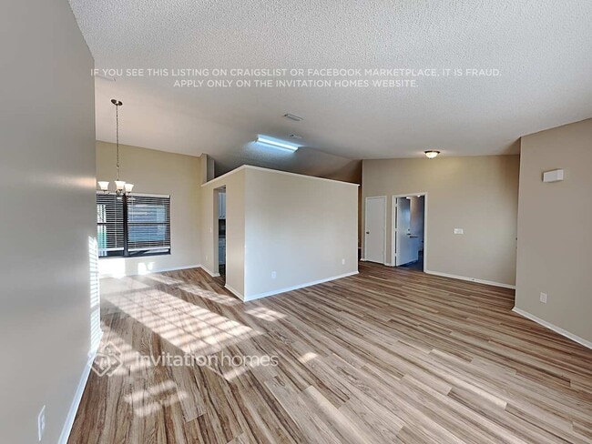 Foto del edificio - 2206 Fairmont Cir