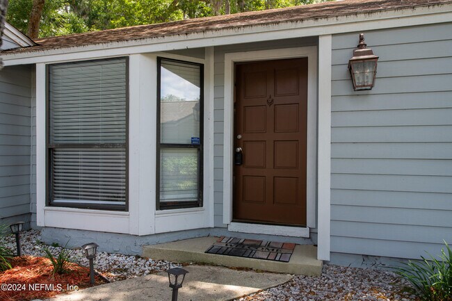 Building Photo - 11448 Sugar Maple Pl