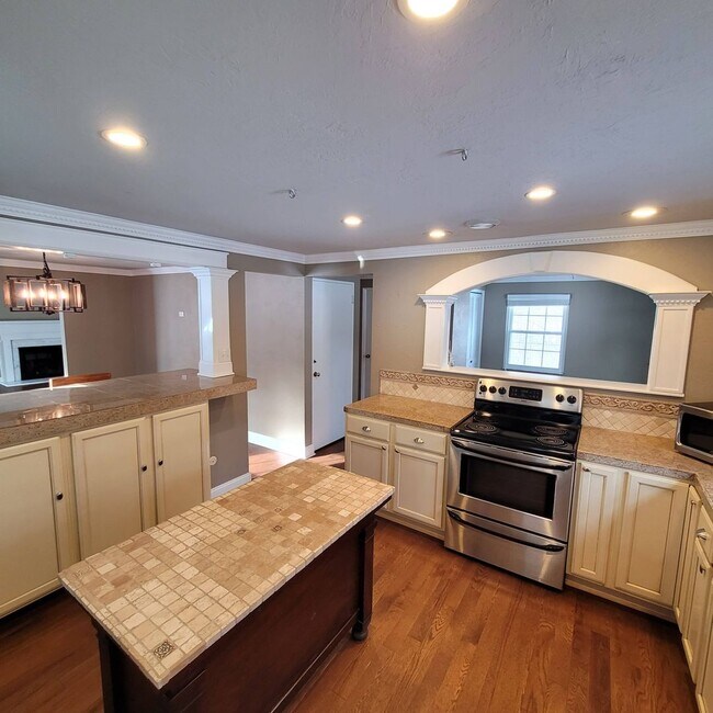 Foto del edificio - Upper St. Clair 4 Bedroom Home - In ground...