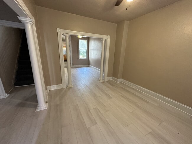 Building Photo - 356 Beaver St