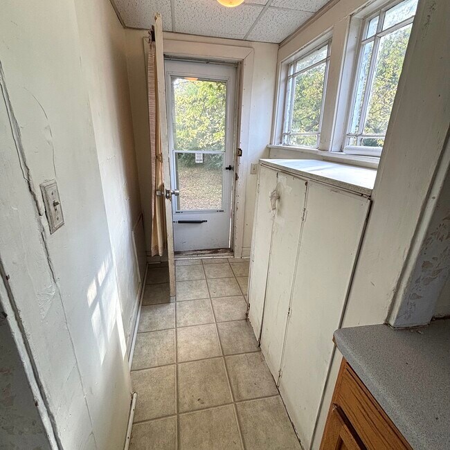 Foto del edificio - 203 S Homer St