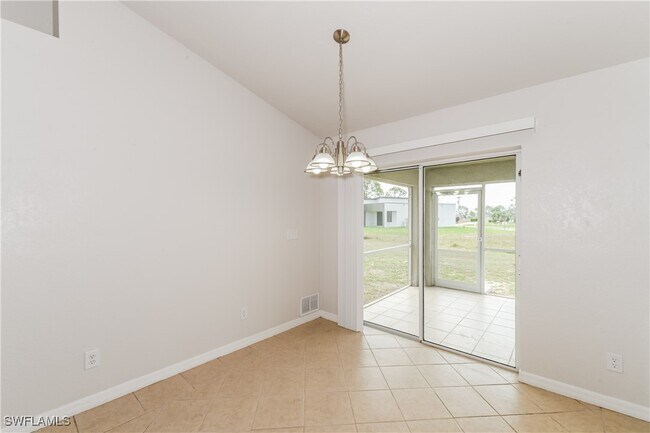 Foto del edificio - 1610 NE 43rd Terrace
