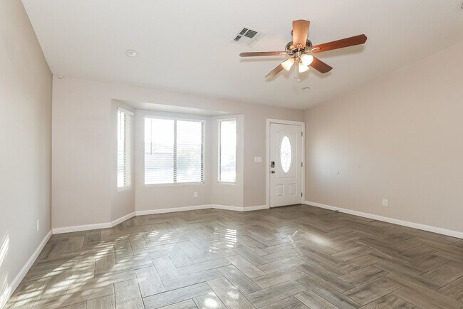 Foto del edificio - 6614 W Pima St
