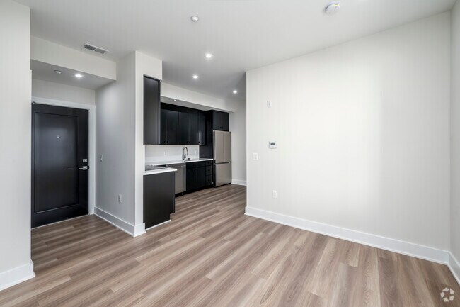 2 habitaciones, 1 baño, 513 pies cuadrados, sala de estar - 1031 Kearny St NE