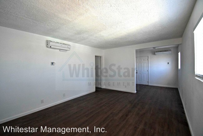Building Photo - 36957 Melrose Dr