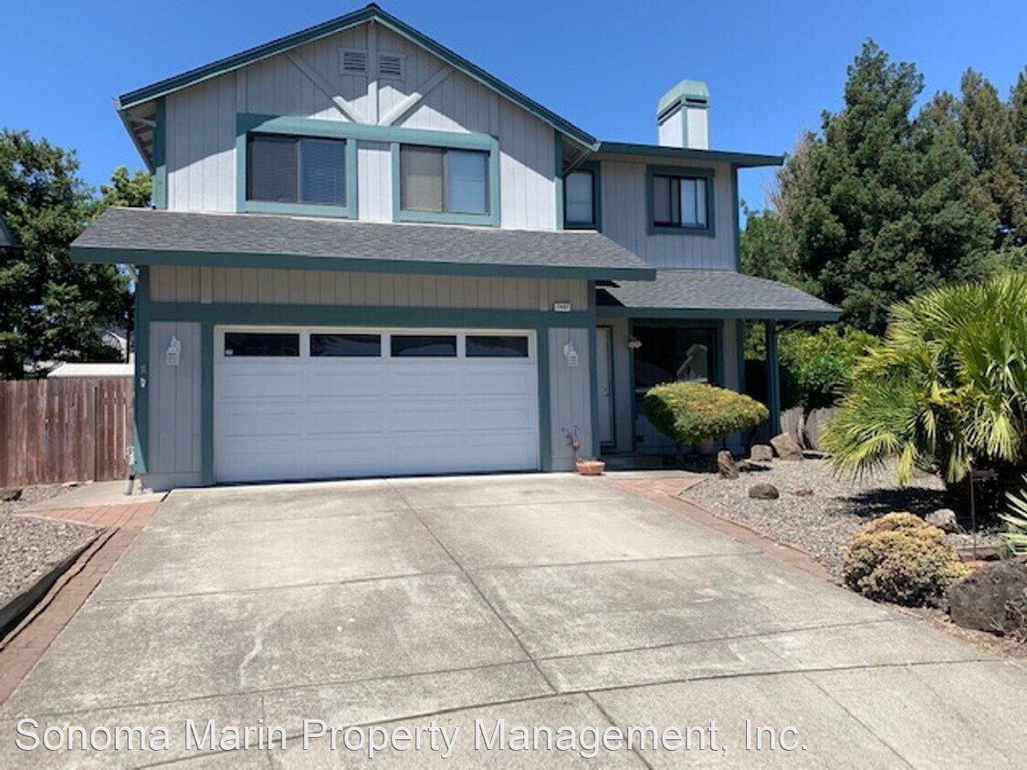 4 br, 2.5 bath House 7407 Monique Place House for Rent in Rohnert