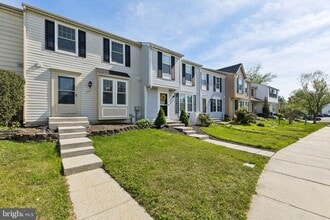 Building Photo - 2711 Neman Ct