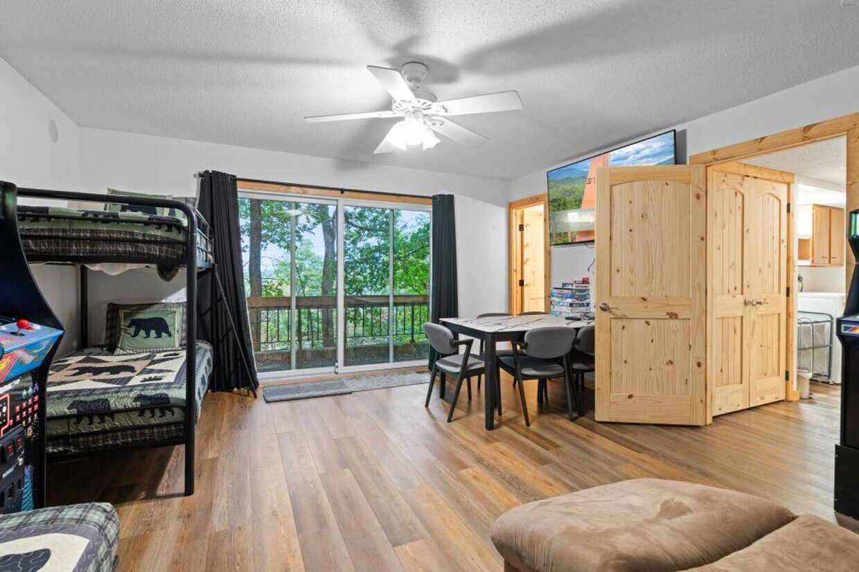 Foto principal - 2140 Battle Hill Rd