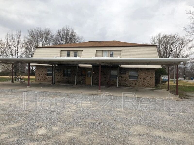 1005 Shawnee Trail Unit 5, Carterville, IL 62918 Condo for Rent in